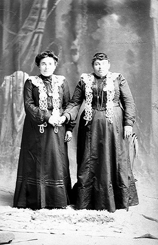 Click to see GP-1264 of Moore Glass Plate Collection (GP-)