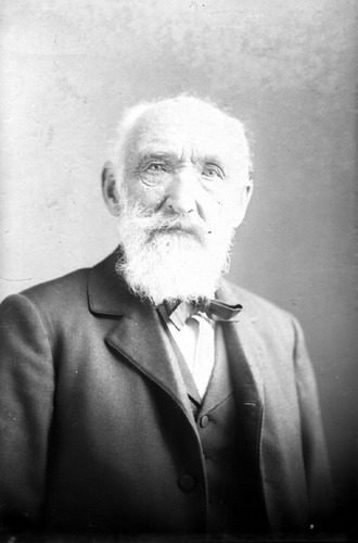 Click to see GP-1273 of Moore Glass Plate Collection (GP-)