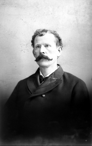 Click to see GP-1310 of Moore Glass Plate Collection (GP-)