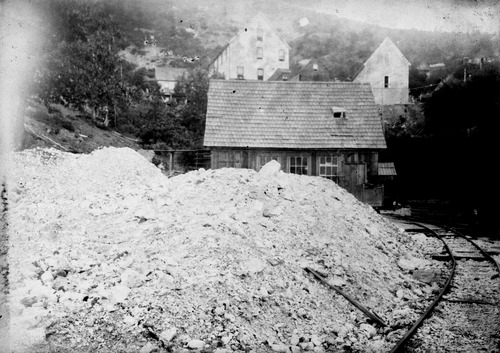 Click to see GP-1392 5X7 of Moore Glass Plate Collection (GP-)