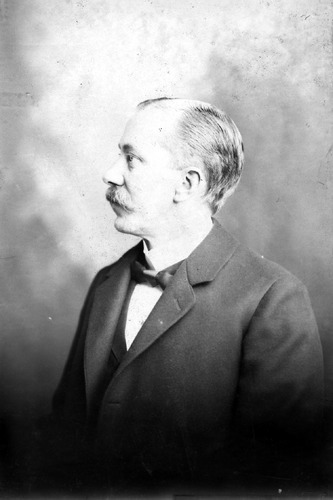 Click to see GP-1430 of Moore Glass Plate Collection (GP-)