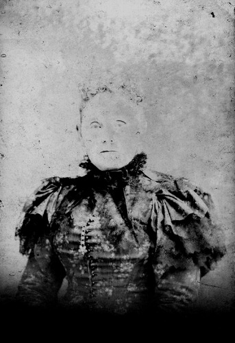 Click to see GP-1442 of Moore Glass Plate Collection (GP-)