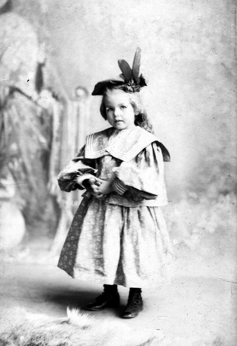 Click to see GP-1472 of Moore Glass Plate Collection (GP-)