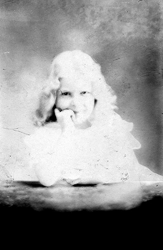 Click to see GP-1476 of Moore Glass Plate Collection (GP-)