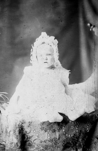 Click to see GP-1487 of Moore Glass Plate Collection (GP-)