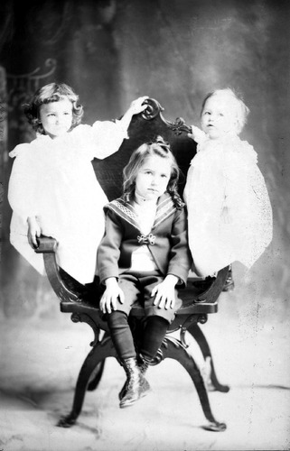 Click to see GP-1525 of Moore Glass Plate Collection (GP-)