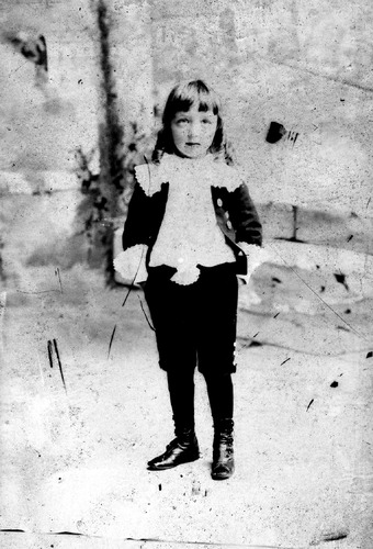 Click to see GP-1531 of Moore Glass Plate Collection (GP-)