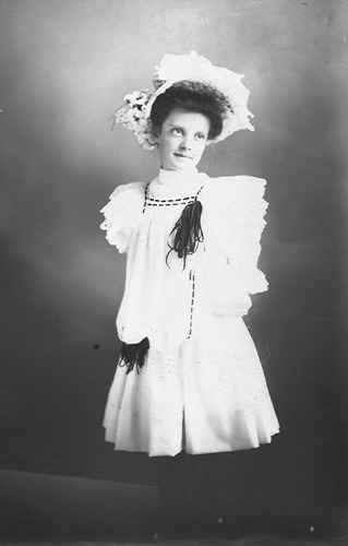 Click to see GP-1558 of Moore Glass Plate Collection (GP-)