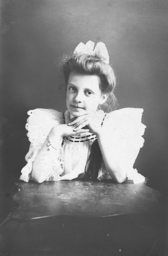 Click to see GP-1563 of Moore Glass Plate Collection (GP-)