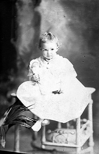 Click to see GP-1599 of Moore Glass Plate Collection (GP-)