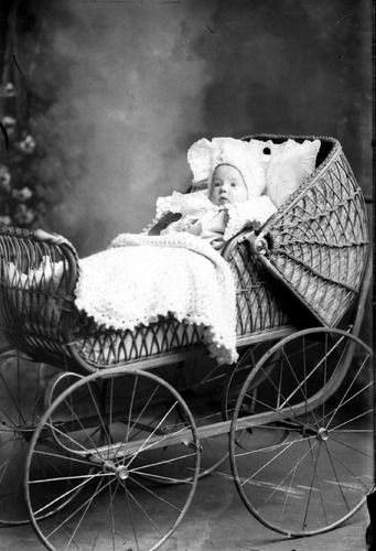 Click to see GP-1627 of Moore Glass Plate Collection (GP-)