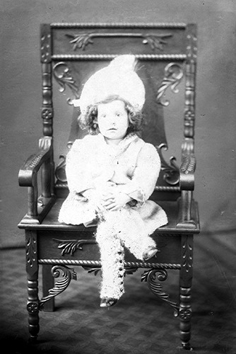 Click to see GP-1642 of Moore Glass Plate Collection (GP-)