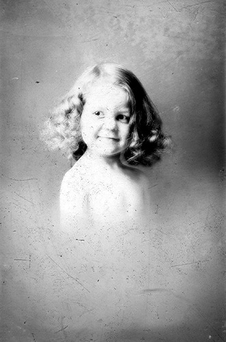 Click to see GP-1645 of Moore Glass Plate Collection (GP-)