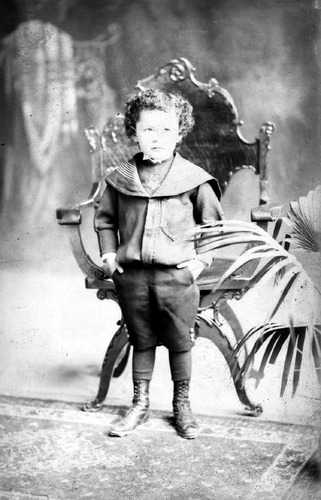 Click to see GP-1663 of Moore Glass Plate Collection (GP-)