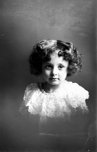 Click to see GP-1667 of Moore Glass Plate Collection (GP-)