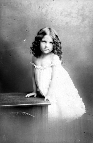 Click to see GP-1671 of Moore Glass Plate Collection (GP-)