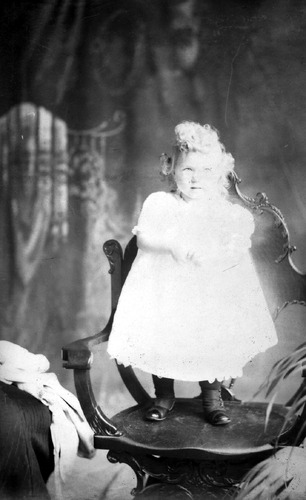 Click to see GP-1677 of Moore Glass Plate Collection (GP-)