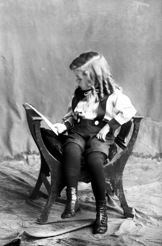 Click to see GP-1680 of Moore Glass Plate Collection (GP-)