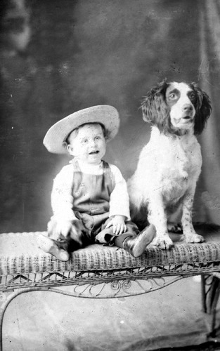Click to see GP-1684 of Moore Glass Plate Collection (GP-)