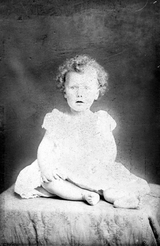 Click to see GP-1696 of Moore Glass Plate Collection (GP-)