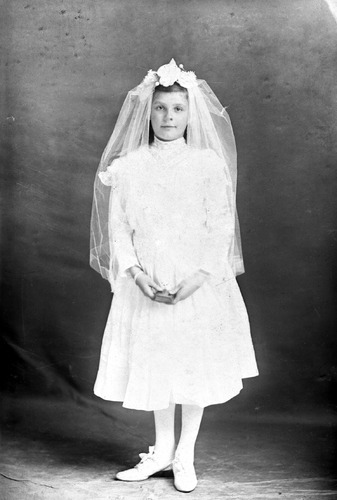 Click to see GP-1737 of Moore Glass Plate Collection (GP-)
