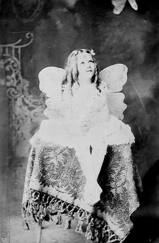 Click to see GP-1745 of Moore Glass Plate Collection (GP-)