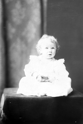 Click to see GP-1756 of Moore Glass Plate Collection (GP-)