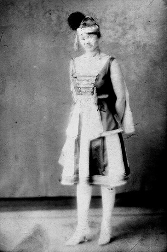 Click to see GP-1765 of Moore Glass Plate Collection (GP-)