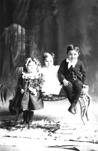 Click to see GP-1766 of Moore Glass Plate Collection (GP-)
