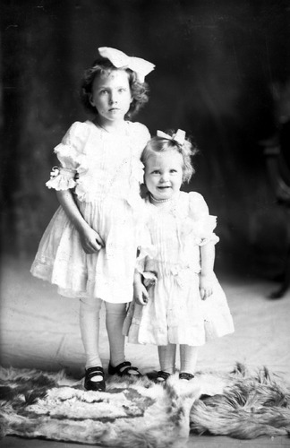 Click to see GP-1789 of Moore Glass Plate Collection (GP-)