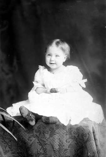 Click to see GP-1812 of Moore Glass Plate Collection (GP-)