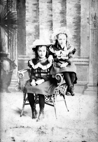 Click to see GP-1825 of Moore Glass Plate Collection (GP-)