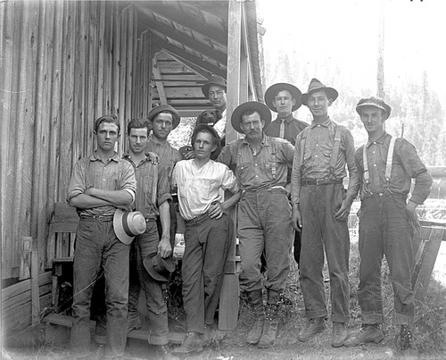 Click to see GP-DAVIS COLLECTION-4 of Davis Glass Plate Collection (GP-DAVIS)
