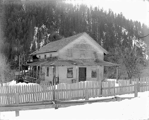 Click to see GP-DAVIS COLLECTION-5 of Davis Glass Plate Collection (GP-DAVIS)