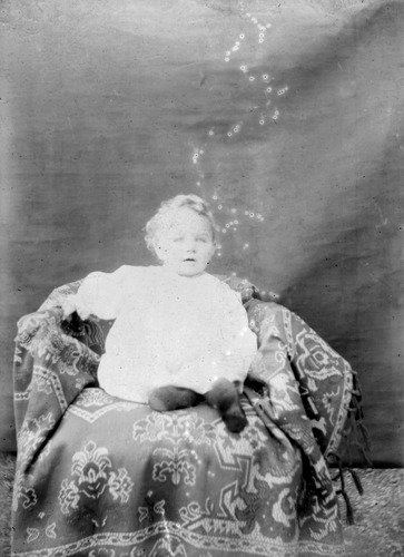 Click to see GP-FRANK 11 of Frank Glass Plate Collection (GP-FRANK)