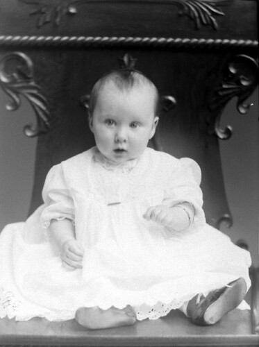 Click to see GP-INGRAM 13 of Ingram Glass Plate Collection (GP-INGRAM)