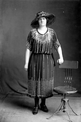 Click to see GP-INGRAM 15 of Ingram Glass Plate Collection (GP-INGRAM)