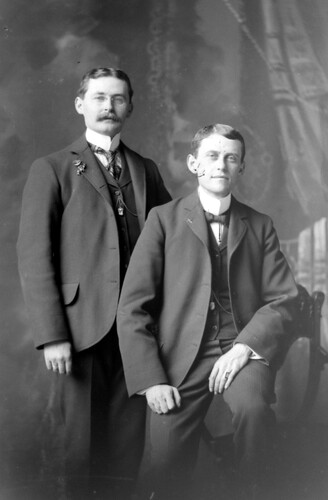 Click to see GP-INGRAM 19 of Ingram Glass Plate Collection (GP-INGRAM)