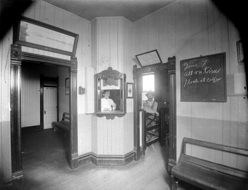 Click to see GP-INGRAM 29 of Ingram Glass Plate Collection (GP-INGRAM)