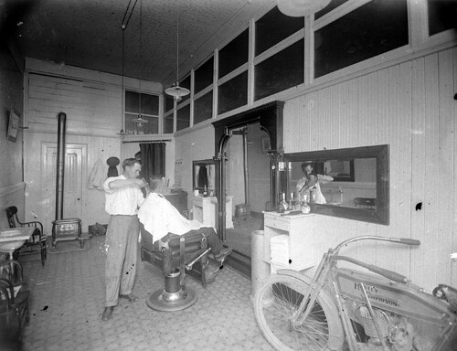 Click to see GP-INGRAM 33 of Ingram Glass Plate Collection (GP-INGRAM)
