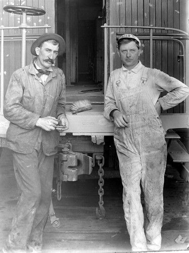 Click to see GP-INGRAM 34 of Ingram Glass Plate Collection (GP-INGRAM)