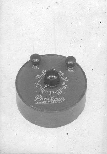 Click to see GP-JHART COLLECTION 17 of J. Hart Glass Plate Collection (GP-JHART)