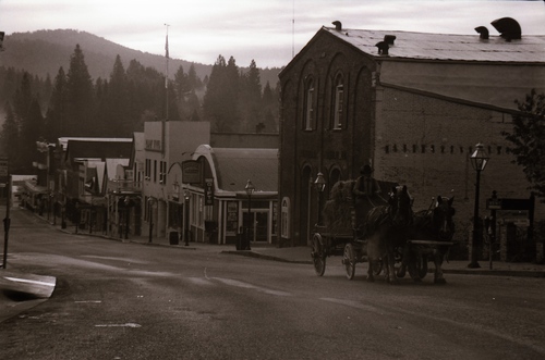Click to see PIC 7-CARTER 17-3 of Nevada City Stagecoach photography shoot (PIC 7-CARTER 17)