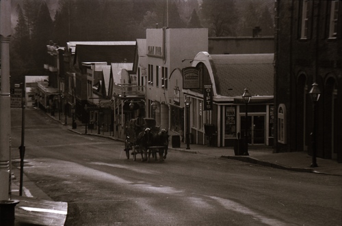 Click to see PIC 7-CARTER 17-4 of Nevada City Stagecoach photography shoot (PIC 7-CARTER 17)