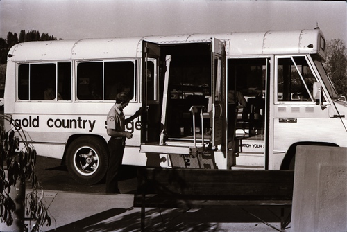 Click to see PIC 7-CARTER 92-4 of New Gold Country Stage Buses (PIC 7-CARTER 92)