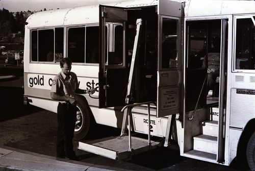 Click to see PIC 7-CARTER 92-5 of New Gold Country Stage Buses (PIC 7-CARTER 92)