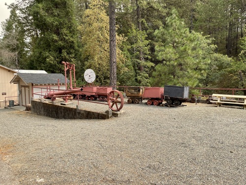 Click to see Img 0327 of Outside Exhibits (PIC 7-NSMMO)