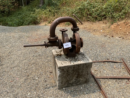 Click to see Img 0337 of Outside Exhibits (PIC 7-NSMMO)