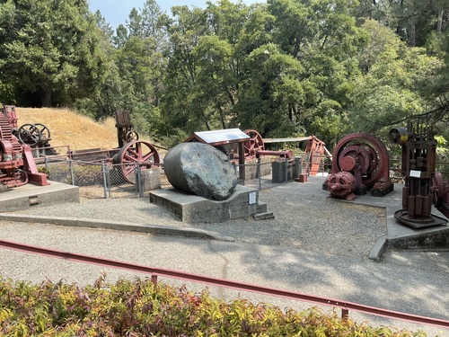 Click to see Img 0370 of Outside Exhibits (PIC 7-NSMMO)