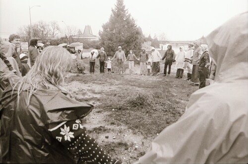 Click to see PIC 7-CARTER 43-19 of Peace Rally in Grass Valley (PIC 7-CARTER 43)